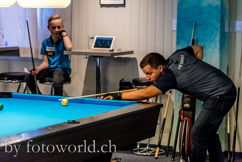 NIKON D5 - 70.0-200.0 mm f/2.8