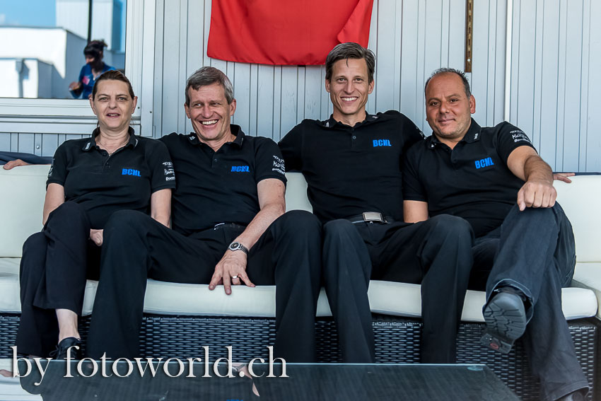 NIKON D810 - 24.0-70.0 mm f/2.8